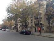 İcarəyə verilir 3 otaqlı 80 m2 köhnə tikili Hüseyn Cavid parkı