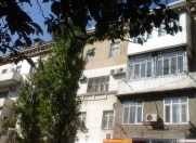 İcarəyə verilir 3 otaqlı 90 m2 köhnə tikili Nəriman Nərimanov m.