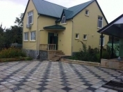 İcarəyə verilir 6 otaqlı 300 m2 həyət evi Qəbələ