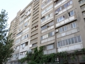 İcarəyə verilir 3 otaqlı 60 m2 köhnə tikili Zərifə Əliyeva adına park