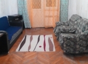İcarəyə verilir 2 otaqlı 45 m2 köhnə tikili 8 km