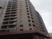 İcarəyə verilir 5 otaqlı 250 m2 yeni tikili 28 May m.