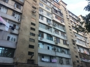 Satılır 2 otaqlı 65 m2 köhnə tikili 8 mkr