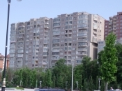 İcarəyə verilir 3 otaqlı 140 m2 yeni tikili Gənclik m.