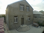 Satılır 6 otaqlı 220 m2 həyət evi ANS telekanalı