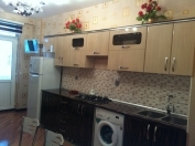 Satılır 3 otaqlı 136 m2 yeni tikili 1 mkr