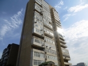 Satılır 4 otaqlı 160 m2 yeni tikili 9 mkr