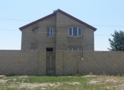 Satılır 8 otaqlı 360 m2 həyət evi Şamaxı