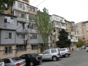 İcarəyə verilir 1 otaqlı 30 m2 köhnə tikili 8 km