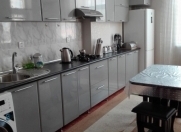 Satılır 3 otaqlı 133 m2 yeni tikili İnşaatçılar m.