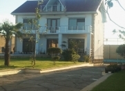 Satılır 6 otaqlı 385 m2 həyət evi Mərdəkan