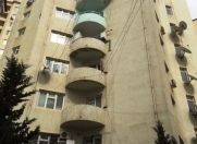 Satılır 7 otaqlı 250 m2 yeni tikili Heydər Əliyev Mərkəzi