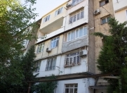 Satılır 3 otaqlı 60 m2 köhnə tikili Montin