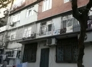 Satılır 4 otaqlı 120 m2 köhnə tikili Ayna Sultanova heykəli