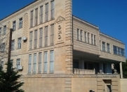 Satılır 16 otaqlı 960 m2 həyət evi Badamdar