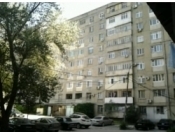 Satılır 4 otaqlı 87 m2 köhnə tikili Bakıxanov