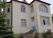 Satılır 5 otaqlı 300 m2 həyət evi Xızı