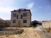 Satılır 11 otaqlı 750 m2 həyət evi Badamdar