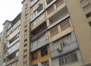 Satılır 5 otaqlı 120 m2 köhnə tikili İnşaatçılar m.