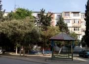 Satılır 1 otaqlı 35 m2 köhnə tikili Xəzər Universiteti