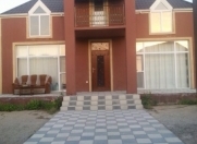 Satılır 5 otaqlı 300 m2 həyət evi Buzovna