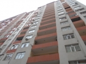 Satılır 3 otaqlı 130 m2 yeni tikili 1 mkr