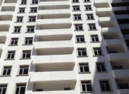 Satılır 1 otaqlı 52 m2 yeni tikili Xalqlar Dostluğu m.