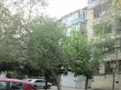 Satılır 4 otaqlı 90 m2 köhnə tikili 8 mkr