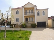 Satılır 6 otaqlı 240 m2 bağ evi Novxanı