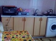 İcarəyə verilir 4 otaqlı 70 m2 köhnə tikili 8 km