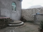 Satılır 3 otaqlı 100 m2 həyət evi Binə