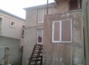 Satılır 5 otaqlı 300 m2 həyət evi Badamdar