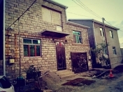 Satılır 10 otaqlı 400 m2 həyət evi Badamdar