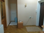 Satılır 3 otaqlı 86 m2 yeni tikili Moskva univermağı