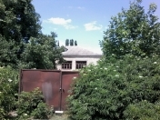 Satılır 8 otaqlı 180 m2 bağ evi Şabran