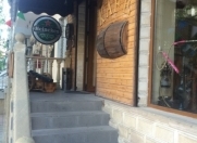 Satılır 4 otaqlı 110 m2 obyekt Elmlər Akademiyası m.