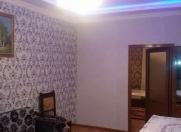 Satılır 2 otaqlı 41 m2 köhnə tikili Zərifə Əliyeva adına park