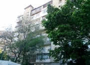 Satılır 2 otaqlı 70 m2 köhnə tikili 7 mkr