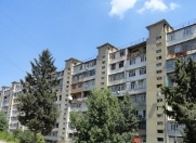 İcarəyə verilir 4 otaqlı 70 m2 köhnə tikili 1 mkr