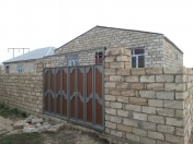 Satılır 3 otaqlı 100 m2 həyət evi Buzovna