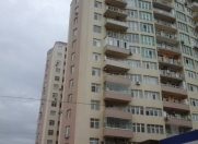 Satılır 8 otaqlı 400 m2 obyekt Qara Qarayev m.