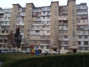 Satılır 2 otaqlı 65 m2 köhnə tikili 8 mkr