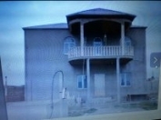 Satılır 7 otaqlı 240 m2 bağ evi Zirə