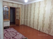 Satılır 1 otaqlı 45 m2 köhnə tikili İnşaatçılar m.