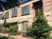 Satılır 9 otaqlı 600 m2 həyət evi Balakən