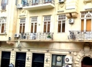 Satılır 1 otaqlı 26 m2 köhnə tikili İçəri Şəhər m.