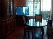 Satılır 4 otaqlı 110 m2 köhnə tikili Xalqlar Dostluğu m.