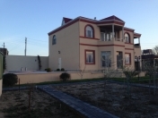 Satılır 7 otaqlı 220 m2 həyət evi Pirşağı
