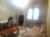 İcarəyə verilir 3 otaqlı 100 m2 köhnə tikili Gənclik m.