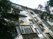 Satılır 1 otaqlı 33 m2 köhnə tikili Memar Əcəmi m.